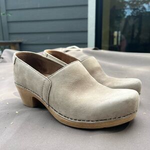 Dansko Marisol taupe clog size 38